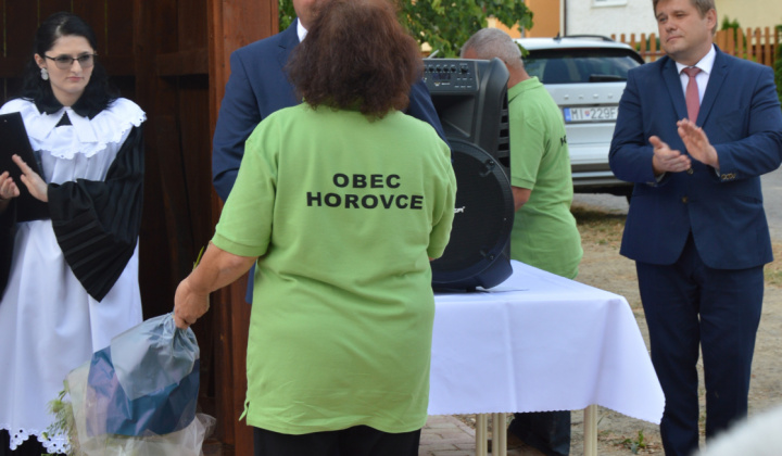 Horovce - Horovčanom  - Zvonica, pamätná tabuľa