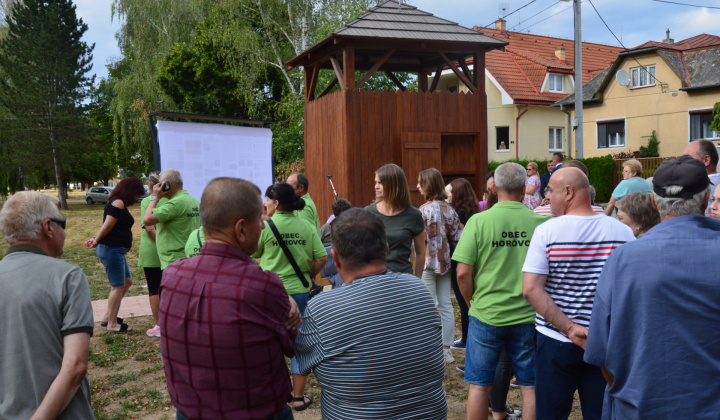 Horovce - Horovčanom  - Zvonica, pamätná tabuľa